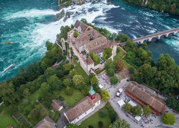 Schloss Laufen am Rheinfall